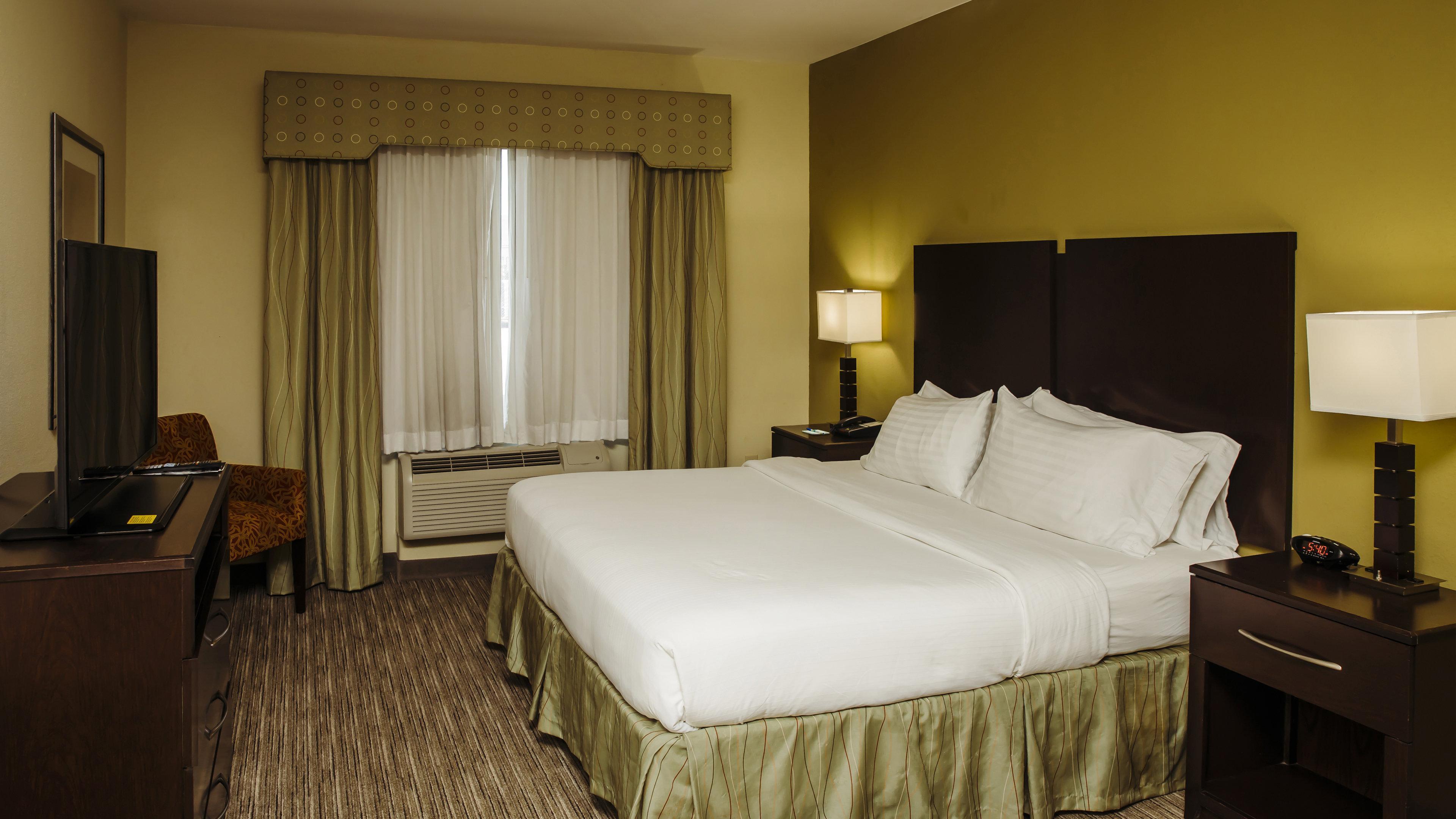 Holiday Inn Express Hotel & Suites Waller By Ihg Exterior photo